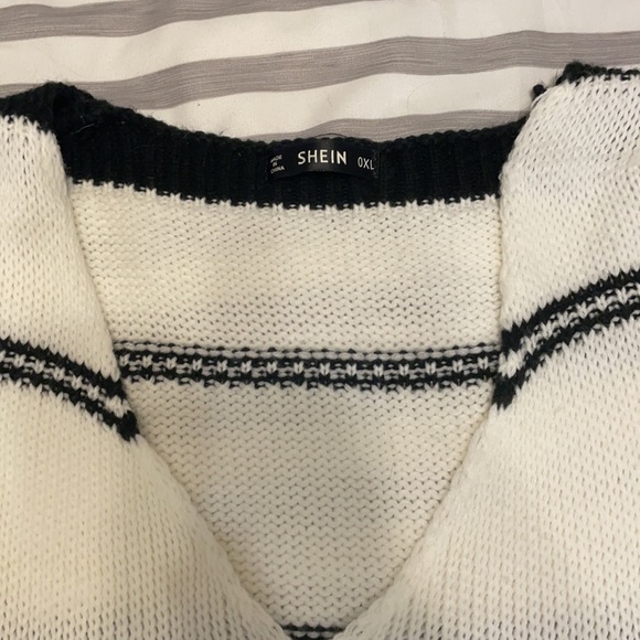 Sweater - Picture 2 of 2